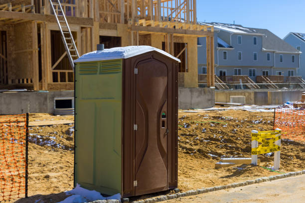 Best Best portable toilet rental  in College Place, WA